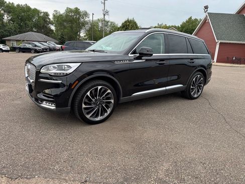 Used 2020 Lincoln Aviator Reserve w/ Equipment Group 202A AWD/4WD image 10