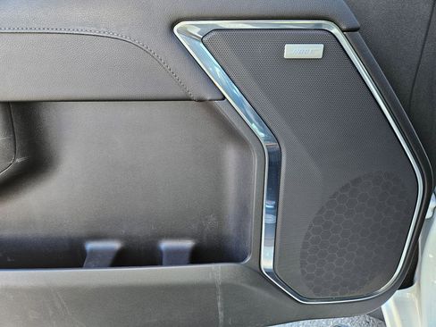 Used 2023 Chevrolet Silverado 1500 LT Trail Boss w/ Convenience Package II image 13