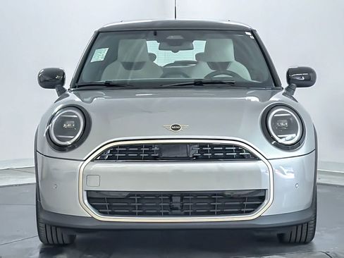 New 2026 MINI Cooper 2-Door Hardtop FWD image 10