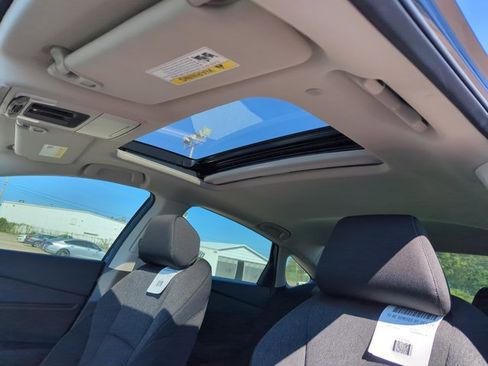 Certified 2025 Honda Accord SE image 16