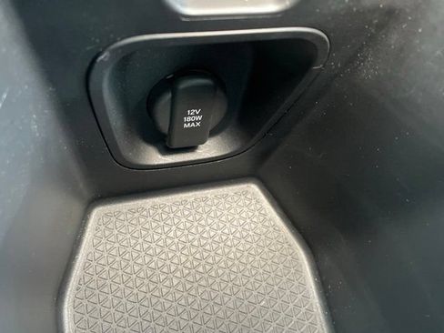 Used 2025 Honda Accord EX-L image 19