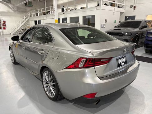 Used 2016 Lexus IS 300 AWD w/ Navigation System Package image 5