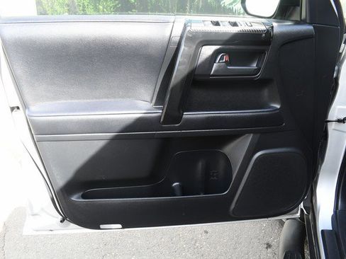 Certified 2022 Toyota 4Runner SR5 Premium image 13