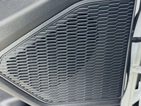 Used 2023 Jeep Grand Cherokee L Laredo image 23