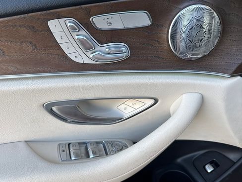 Used 2022 Mercedes-Benz E 350 E 350 image 10