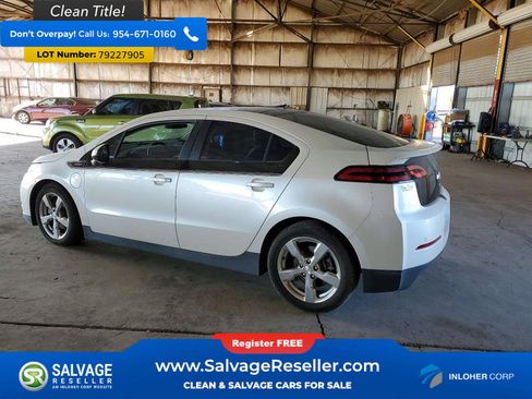 Used 2011 Chevrolet Volt Premium w/ Premium Trim Package image 3