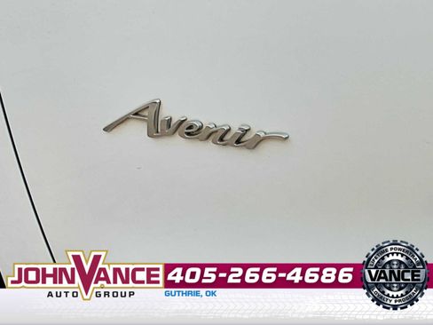 Used 2018 Buick Enclave Avenir w/ Avenir Technology Package image 6