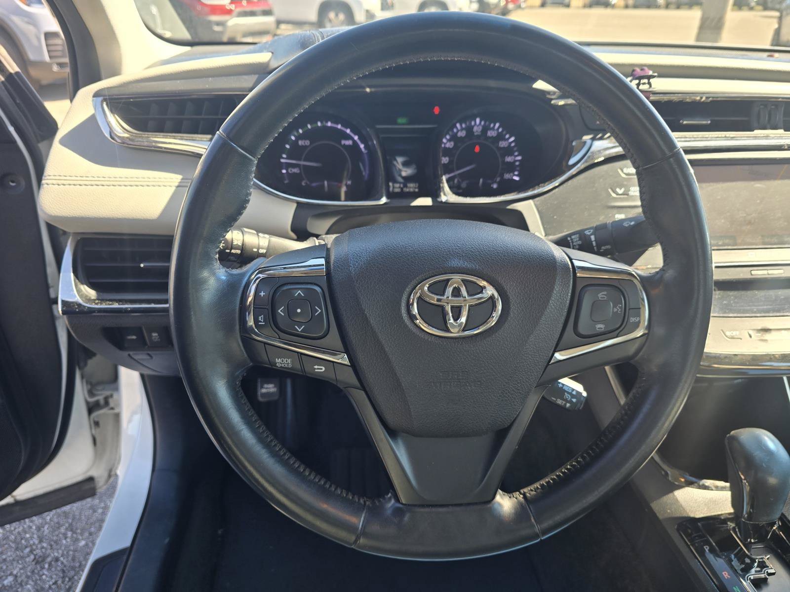 Used 2013 Toyota Avalon Limited FWD image 16