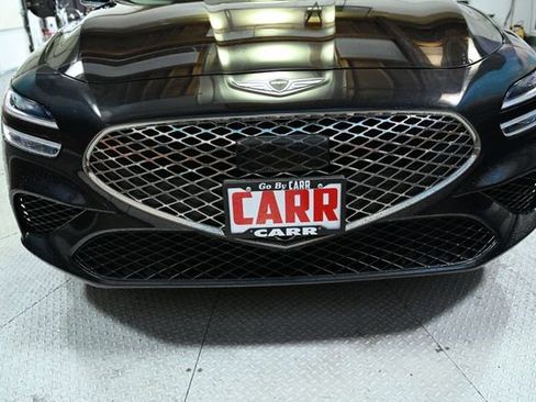 Used 2025 Genesis G70 2.5T image 15