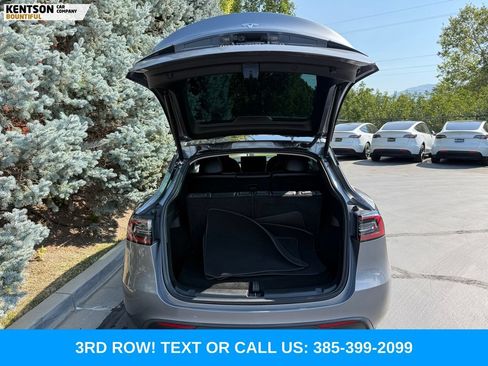Used 2024 Tesla Model Y Long Range AWD/4WD image 27