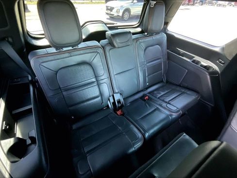 Used 2024 Lincoln Navigator Black Label AWD/4WD image 37