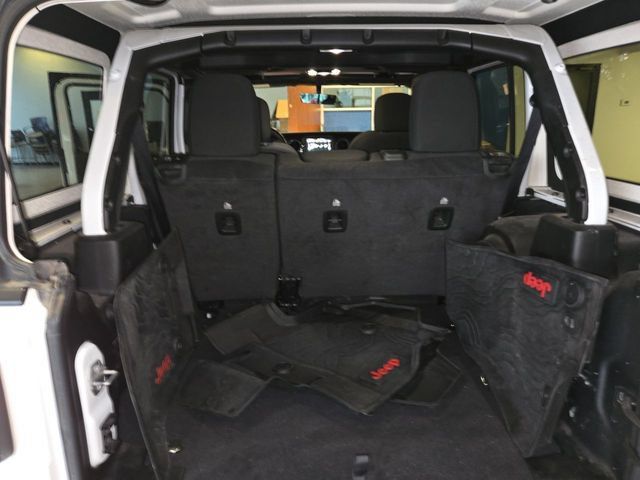 Used 2022 Jeep Wrangler Unlimited Sport AWD/4WD image 24