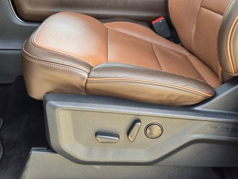 Used 2025 Ford Expedition Max King Ranch AWD/4WD image 14