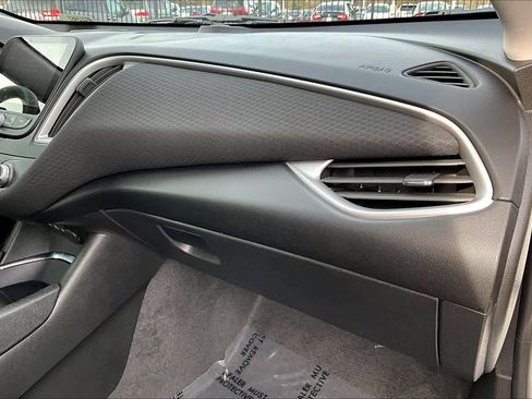 Used 2024 Chevrolet Malibu LT image 18