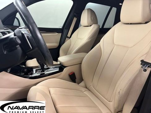 Used 2019 BMW X3 sDrive30i w/ Premium Package image 16