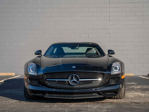 Used 2013 Mercedes-Benz SLS AMG GT Coupe image 7