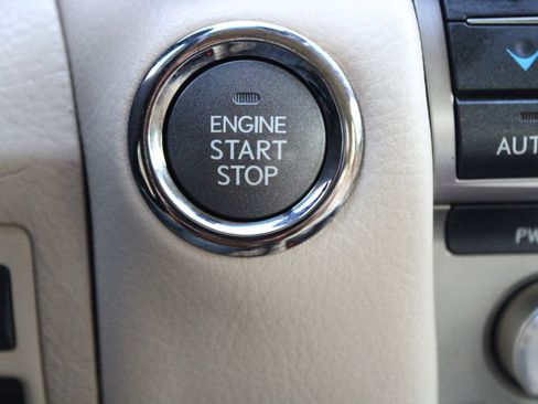 Used 2013 Lexus LS 460 w/ Comfort Pkg RWD image 20