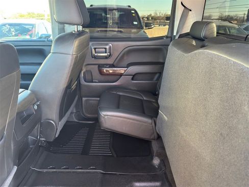 Used 2018 GMC Sierra 1500 SLT w/ SLT Premium Package image 28