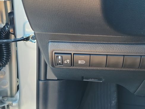 Certified 2025 Toyota Corolla LE FWD image 26