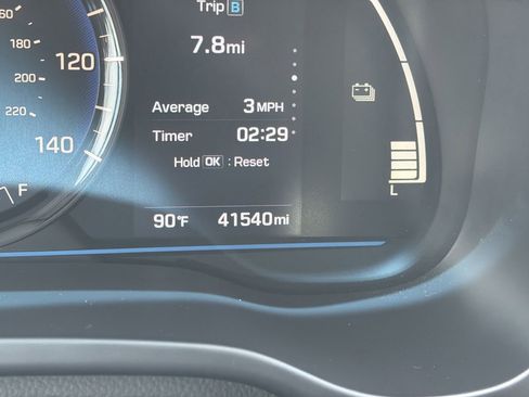 Used 2018 Hyundai Ioniq Blue FWD image 29
