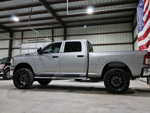 Used 2020 RAM 2500 Tradesman AWD/4WD image 6