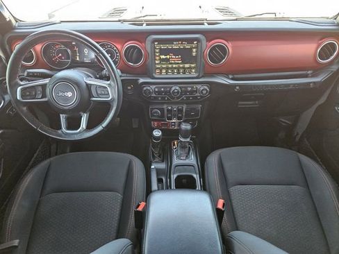 Used 2021 Jeep Wrangler Unlimited Rubicon AWD/4WD image 25