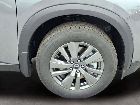 New 2026 Nissan Pathfinder SV image 20