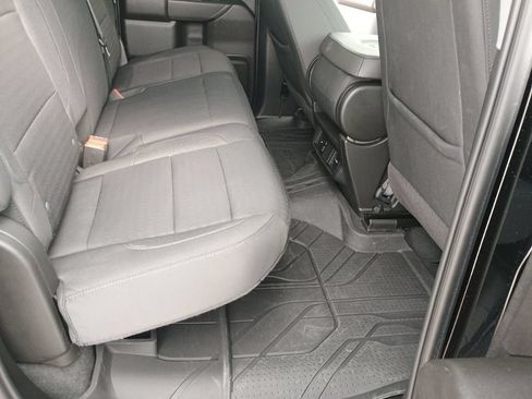 Used 2025 Chevrolet Silverado 1500 Custom RWD image 18