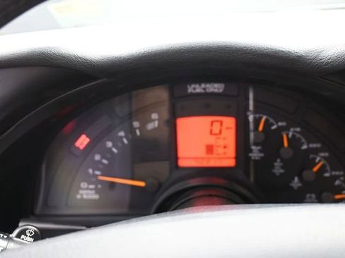 Used 1996 Chevrolet Corvette Convertible RWD image 9