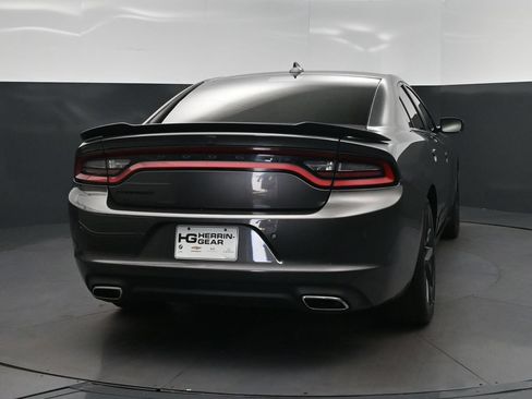 Used 2023 Dodge Charger SXT w/ Blacktop Package RWD image 7