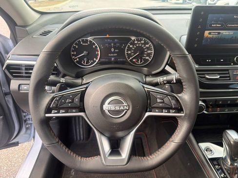 Certified 2024 Nissan Altima 2.5 SR w/ SR Premium Package image 30