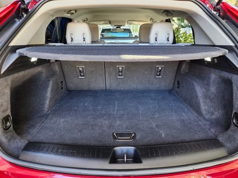 Used 2019 Cadillac XT4 Luxury FWD image 20