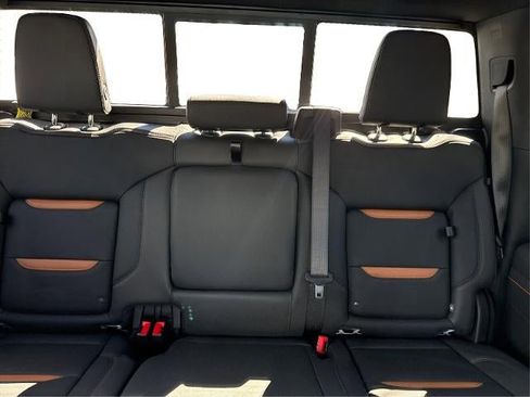 New 2026 GMC Sierra 1500 AT4 w/ AT4 Premium Package AWD/4WD image 22