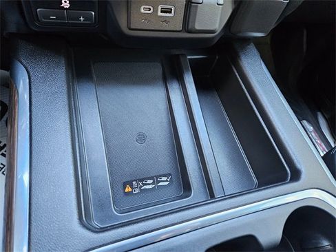 Used 2022 Chevrolet Silverado 3500 High Country w/ Z71 Off-Road Package image 26