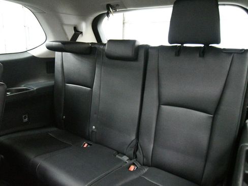 Used 2025 Toyota Grand Highlander AWD image 23