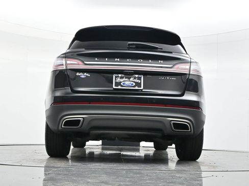 Used 2019 Lincoln Nautilus Premier image 50