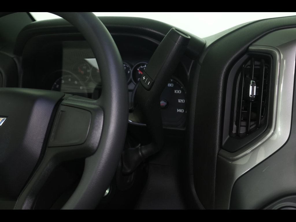 Used 2020 Chevrolet Silverado 2500 Custom w/ Custom Value Package AWD/4WD image 26