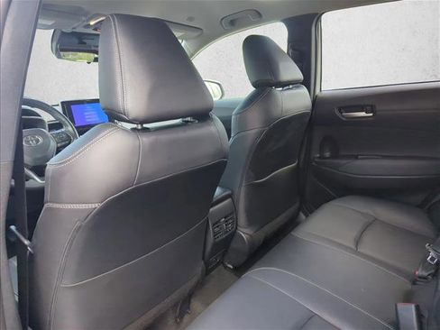 Certified 2024 Toyota Corolla Cross XLE FWD image 18