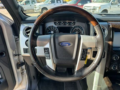 Used 2013 Ford F150 Platinum image 39