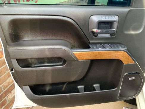 Used 2017 Chevrolet Silverado 3500 LTZ w/ Duramax Plus Package image 24