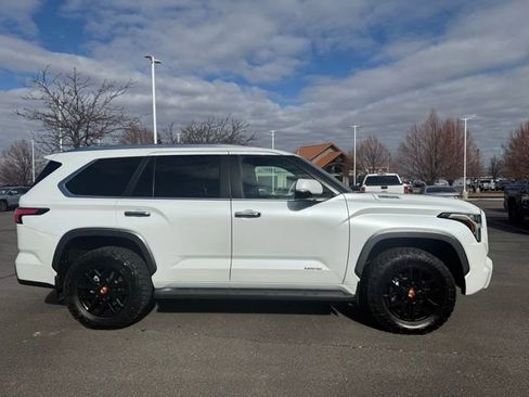 Used 2025 Toyota Sequoia Limited image 5