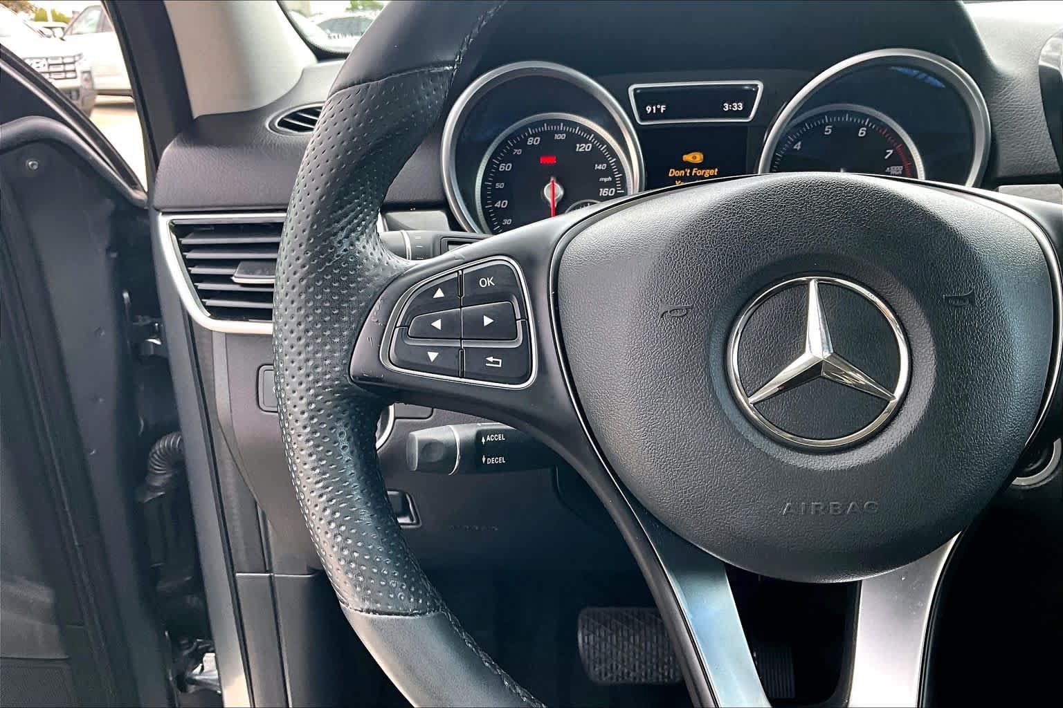 Used 2018 Mercedes-Benz GLE 350 4MATIC image 24