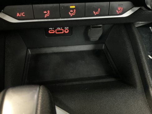 Used 2025 Nissan Altima 2.5 SV image 16