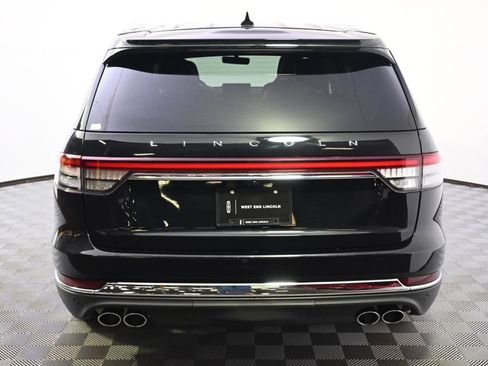 Used 2023 Lincoln Aviator Reserve w/ Equipment Group 201A AWD/4WD image 5