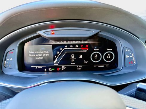 Used 2026 Audi RS Q8 performance image 53