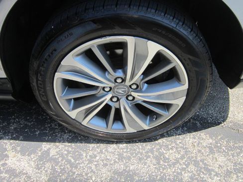 Used 2017 Acura MDX w/ Technology Package AWD/4WD image 33