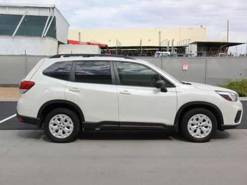 Used 2020 Subaru Forester Premium w/ Alloy Wheel Package image 4