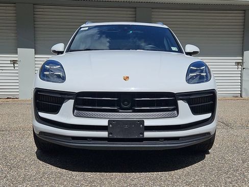 Certified 2023 Porsche Macan S AWD/4WD image 10