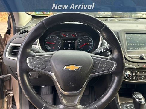 Used 2018 Chevrolet Equinox LT image 6