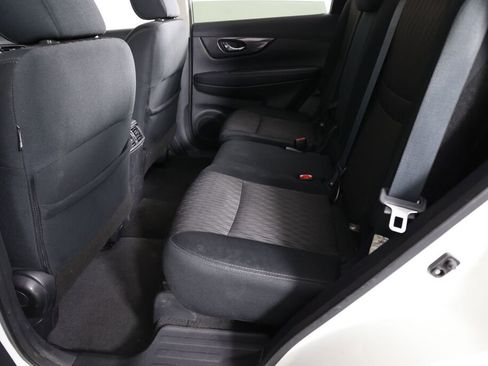 Used 2019 Nissan Rogue S w/ Special Edition Package image 17